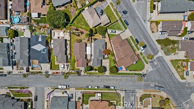 527 Blossom Lane, Redondo Beach, California 90278, 3 Bedrooms Bedrooms, ,1 BathroomBathrooms,Residential,Sold,Blossom Lane,OC22082269