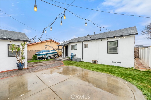 4916 Layman Avenue, Pico Rivera, California 90660, 3 Bedrooms Bedrooms, ,2 BathroomsBathrooms,Single Family Residence,For Sale,Layman,IG25029812