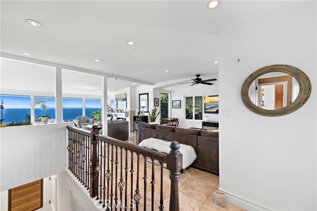 Detail Gallery Image 16 of 57 For 875 Coast View Dr, Laguna Beach,  CA 92651 - 4 Beds | 2 Baths