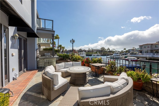 Detail Gallery Image 65 of 75 For 6218 Tobruk Ct, Long Beach,  CA 90803 - 4 Beds | 4 Baths