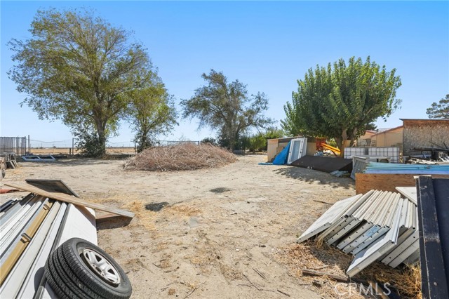 Detail Gallery Image 13 of 67 For 9555 E Avenue T14, Littlerock,  CA 93543 - 4 Beds | 3 Baths