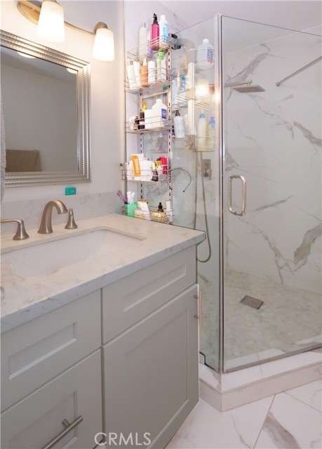 345 Palos Verdes W Drive, Palos Verdes Estates CA: https://media.crmls.org/medias/2bda2778-9edb-45fe-b86c-93cc22c267f6.jpg
