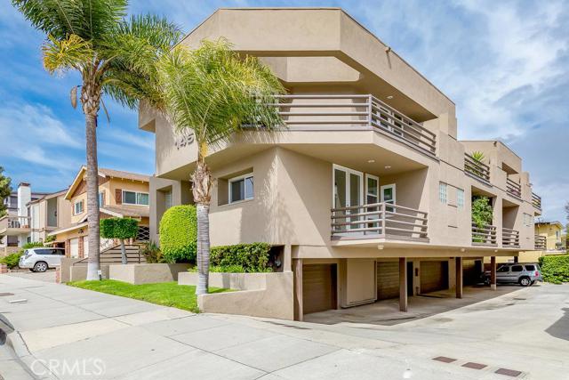 1457 Manhattan Beach Boulevard, Manhattan Beach, California 90266, 2 Bedrooms Bedrooms, ,2 BathroomsBathrooms,Residential,Sold,Manhattan Beach,SB16065879