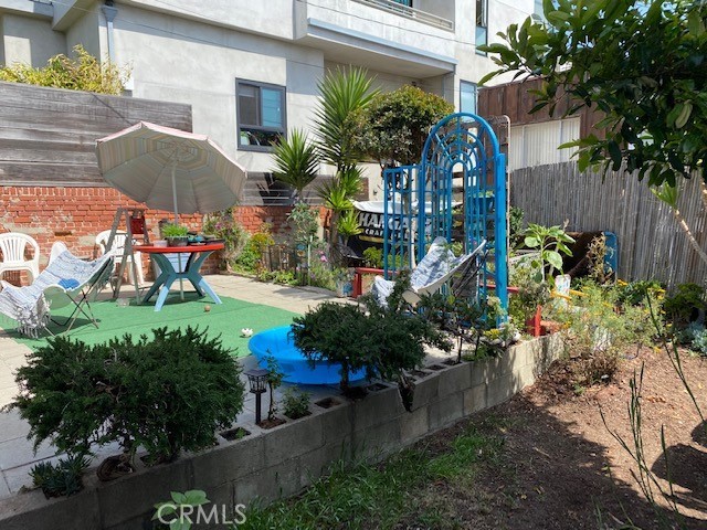 214 El Porto Street, Manhattan Beach, California 90266, 1 Bedroom Bedrooms, ,1 BathroomBathrooms,Residential,Sold,El Porto,SB22084289