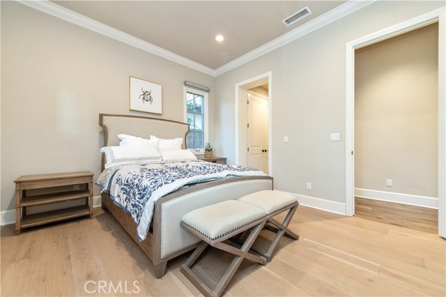 Detail Gallery Image 11 of 58 For 104 Quiet Place, Irvine,  CA 92602 - 4 Beds | 4/1 Baths