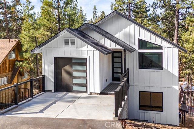 129 Winding Lane, Big Bear City CA: https://media.crmls.org/medias/2bdd145b-b232-44e5-83e4-3eb75bf09fa3.jpg