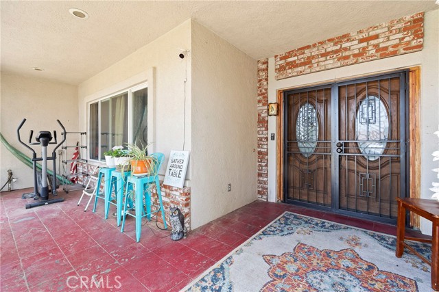 25785 Edgemont Court, San Bernardino CA: https://media.crmls.org/medias/2bdd28aa-46d3-41f5-948e-c2d4bb22db54.jpg