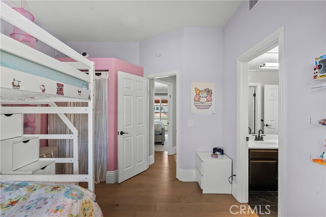 Detail Gallery Image 48 of 75 For 25880 Parma Ct, Valencia,  CA 91355 - 4 Beds | 3 Baths