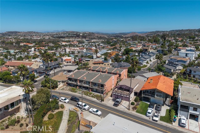 Detail Gallery Image 3 of 48 For 1412 Buena Vista #8,  San Clemente,  CA 92672 - 3 Beds | 2/1 Baths