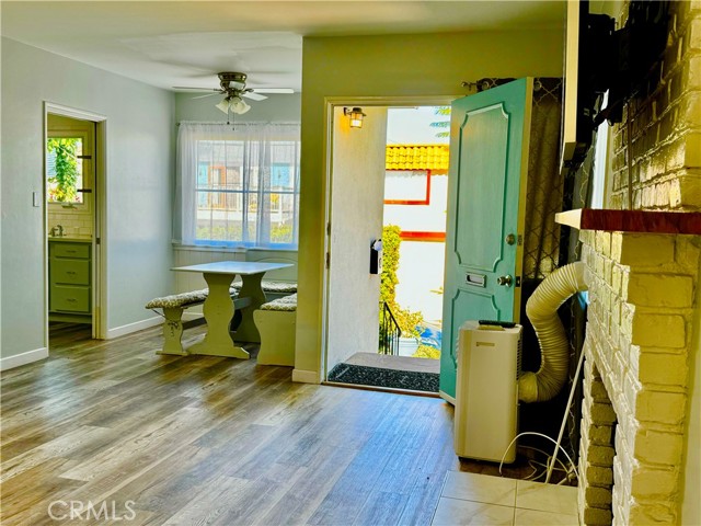 Detail Gallery Image 7 of 17 For 1266 7th Pl, Hermosa Beach,  CA 90254 - 3 Beds | 1 Baths