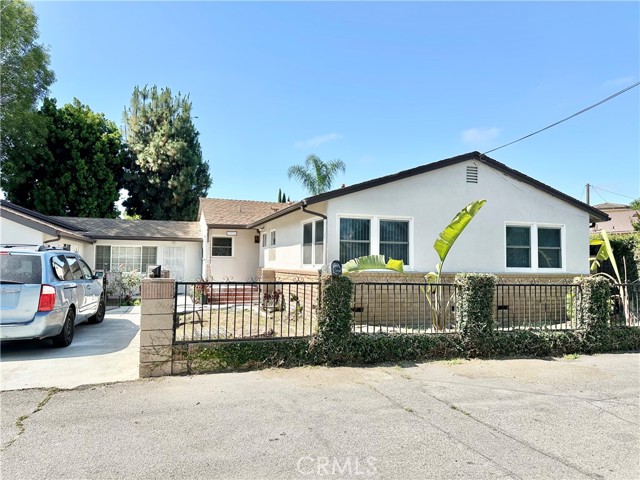 17916 Gridley Road, Artesia CA: https://media.crmls.org/medias/2be23eac-771c-42b8-a513-901a51eff1db.jpg