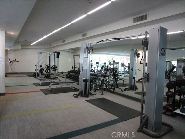 Detail Gallery Image 8 of 24 For 1234 Wilshire, Los Angeles,  CA 90017 - 1 Beds | 1 Baths