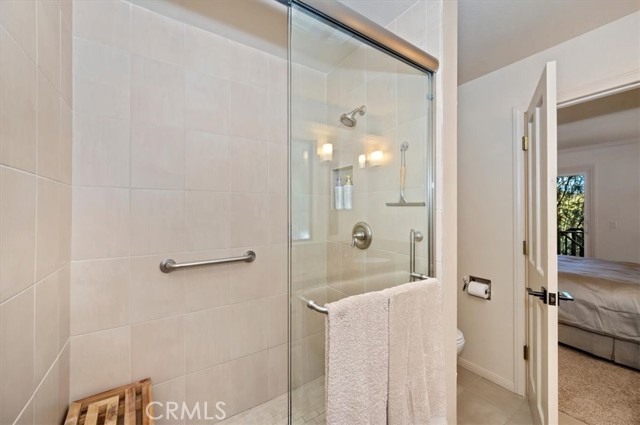 789 Jagerhorn Dr, Lake Arrowhead, CA 92352