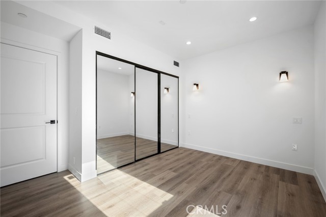 Detail Gallery Image 14 of 20 For 10657 Moorpark St #201,  North Hollywood,  CA 91602 - 1 Beds | 1 Baths