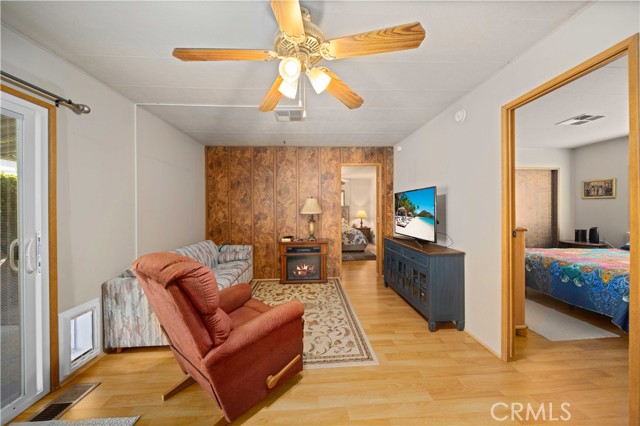 Detail Gallery Image 9 of 28 For 48303 20th St, Lancaster,  CA 93534 - 2 Beds | 2 Baths