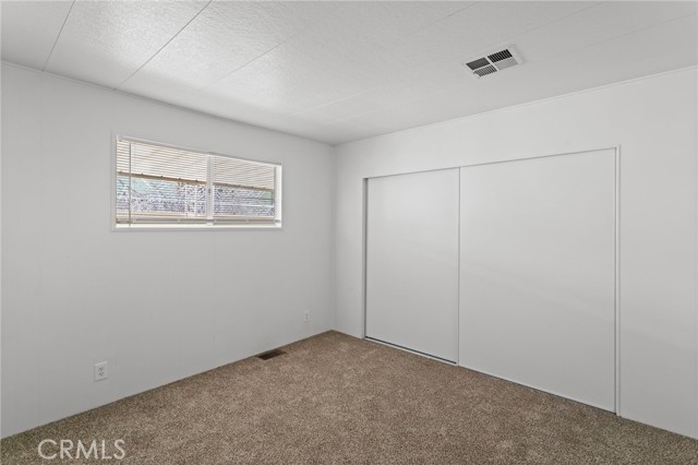 11050 Bryant Street, Yucaipa CA: https://media.crmls.org/medias/2be55224-ca21-4d42-b901-98bbe2cc006f.jpg