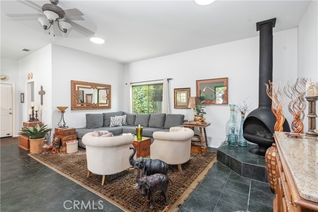 Detail Gallery Image 6 of 28 For 402 9th St, Paso Robles,  CA 93446 - 3 Beds | 2 Baths