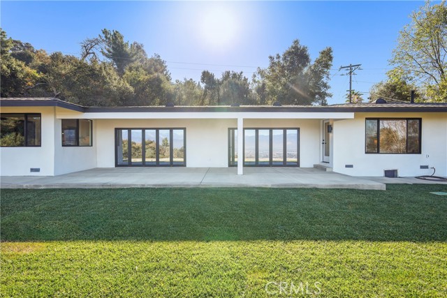 2115 E Santiago Street, Covina CA: https://media.crmls.org/medias/2be6850e-31ec-445e-8974-a07c01c0eed2.jpg