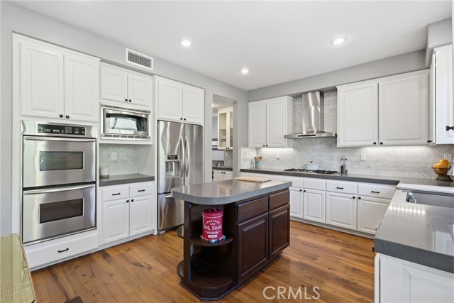 Detail Gallery Image 16 of 74 For 21232 Meander, Trabuco Canyon,  CA 92679 - 6 Beds | 3 Baths