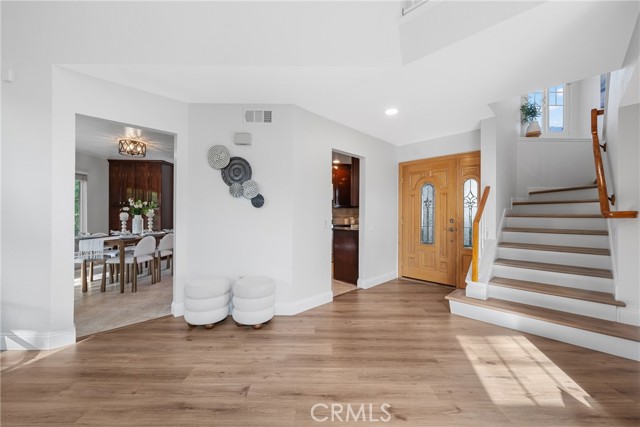 Detail Gallery Image 7 of 48 For 16198 Singing Hills, Chino Hills,  CA 91709 - 3 Beds | 2/1 Baths