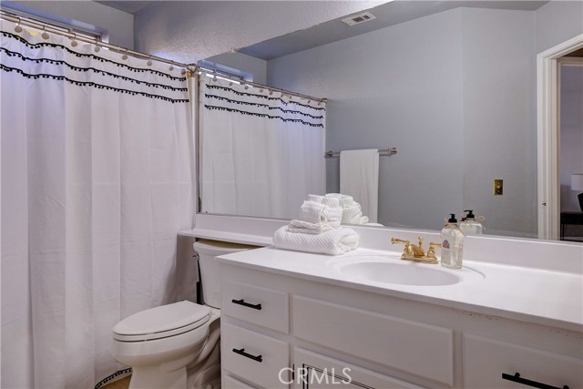 Detail Gallery Image 17 of 24 For 12675 Elmhurst Dr, Moreno Valley,  CA 92555 - 4 Beds | 2/1 Baths