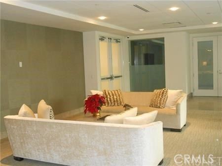 Detail Gallery Image 11 of 11 For 1440 Veteran #208,  Los Angeles,  CA 90024 - 1 Beds | 1 Baths