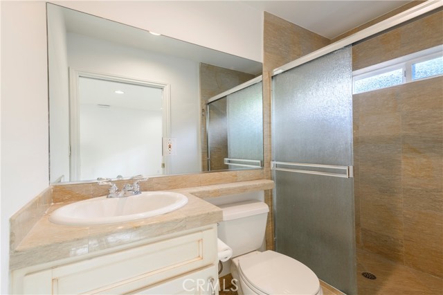 Detail Gallery Image 21 of 27 For 4932 Petit Ave, Encino,  CA 91436 - 3 Beds | 2 Baths