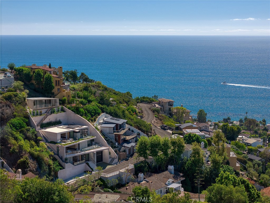 MLS #OC25242053 image #37