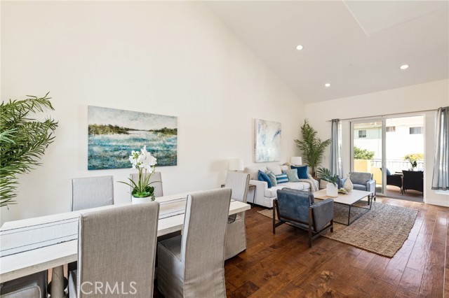 1915 Grant Avenue, Redondo Beach, California 90278, 3 Bedrooms Bedrooms, ,3 BathroomsBathrooms,Residential,Sold,Grant Avenue,SB21231210