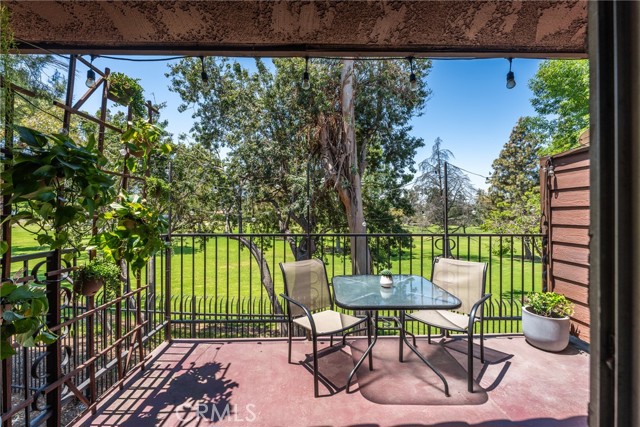 Detail Gallery Image 19 of 27 For 1456 Chalgrove Dr #D,  Corona,  CA 92882 - 2 Beds | 1 Baths