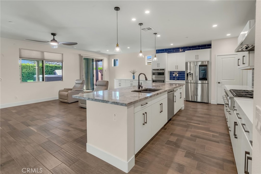 MLS #DW25252670 image #25