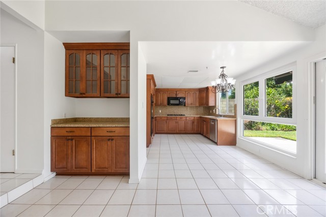 Image 19 of 71 For 1646 Mobeck Street