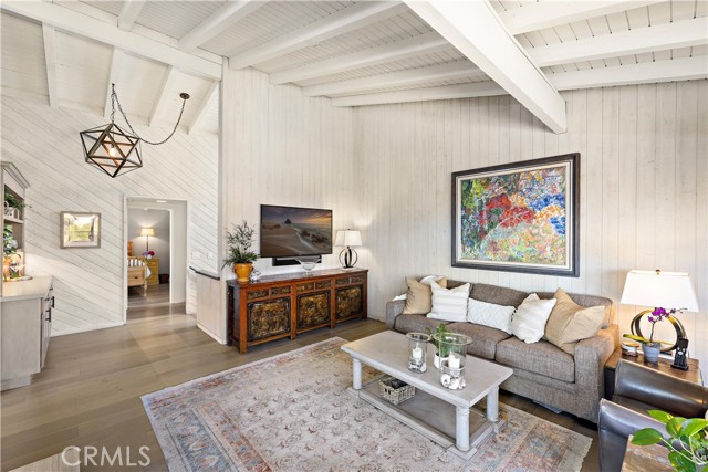 33942 Pequito Drive, Dana Point CA: https://media.crmls.org/medias/2beaeb6c-447f-4156-ba21-fa4afa133c15.jpg