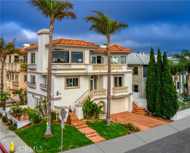 1550 Monterey Boulevard, Hermosa Beach, California 90254, 3 Bedrooms Bedrooms, ,1 BathroomBathrooms,Residential,Sold,Monterey,SB21111143