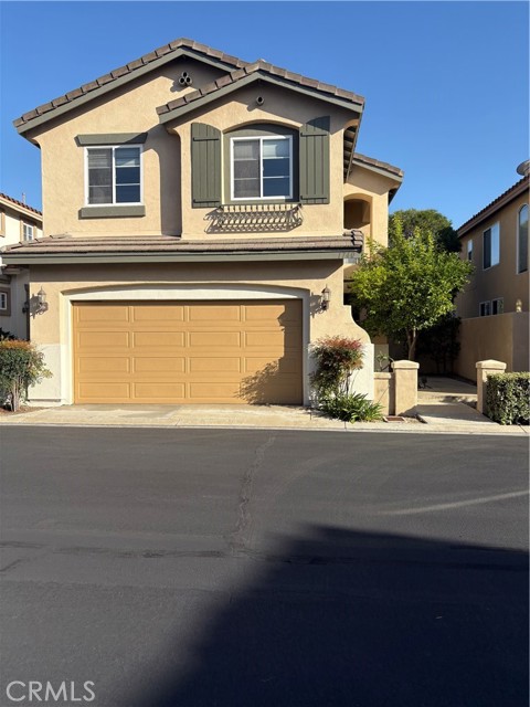 1740 Pierce LN