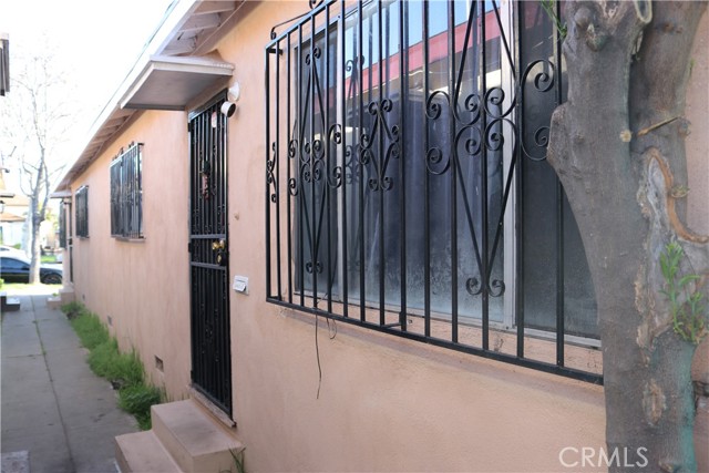 Detail Gallery Image 8 of 30 For 6650 E Olympic Bld, East Los Angeles,  CA 90022 - – Beds | – Baths