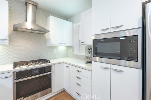 4831 Craner Avenue, North Hollywood CA: https://media.crmls.org/medias/2beb715b-5852-44b8-9d92-a545ca59542c.jpg
