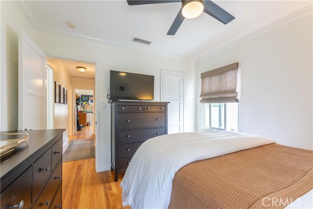 5741 Candor, Lakewood CA: https://media.crmls.org/medias/2beb7f31-7186-40bf-b8bd-d72206d932f4.jpg