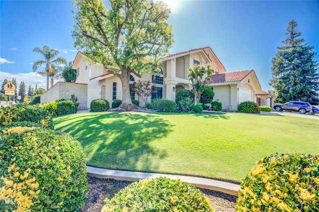 2600 Oak Grove, Bakersfield CA: https://media.crmls.org/medias/2beb9199-7e63-4a6e-8274-76d31a486c79.jpg