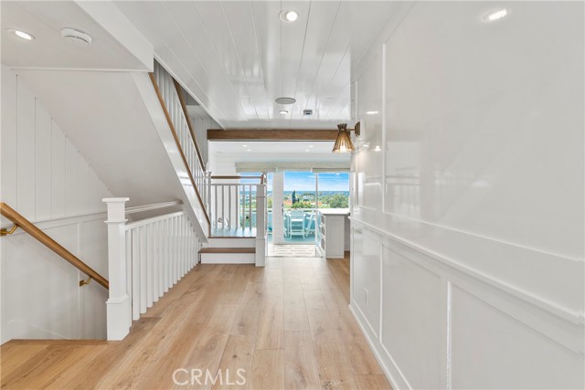 Detail Gallery Image 16 of 32 For 12 Land Fall Ct, Newport Beach,  CA 92663 - 3 Beds | 2/1 Baths