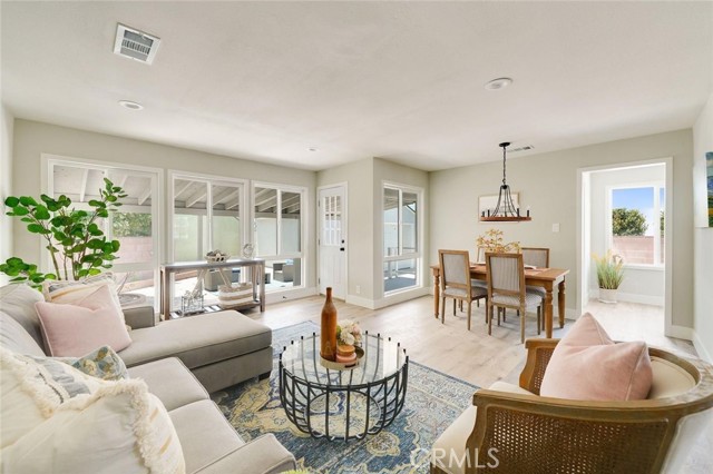 Image 5 of 19 For 7909 Aldea Avenue
