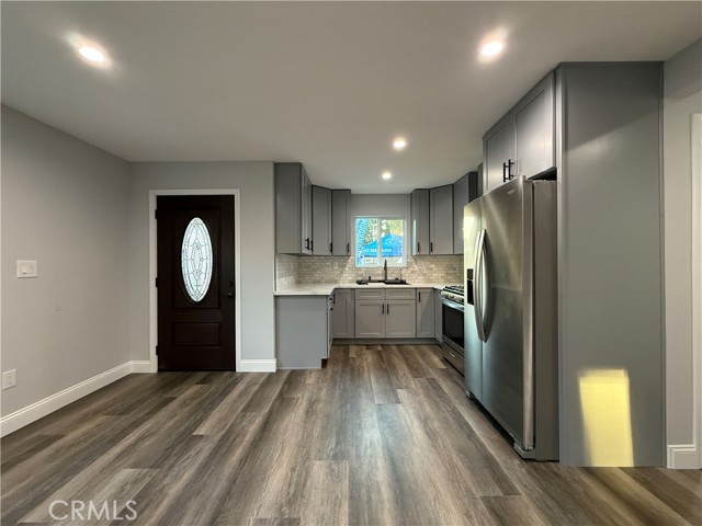 Detail Gallery Image 3 of 13 For 20160 Stanford Ct, Walnut,  CA 91789 - 2 Beds | 1 Baths