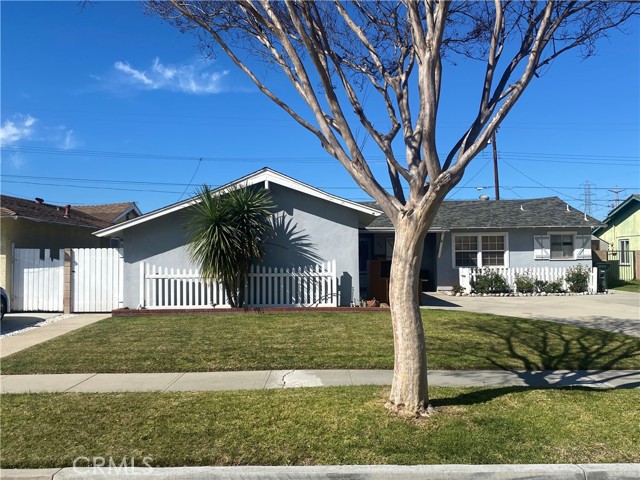 7813 La Corona Way, Buena Park, CA 90620