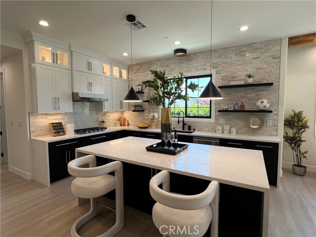 Detail Gallery Image 12 of 45 For 4947 Heleo Ave, Temple City,  CA 91780 - 4 Beds | 4/1 Baths