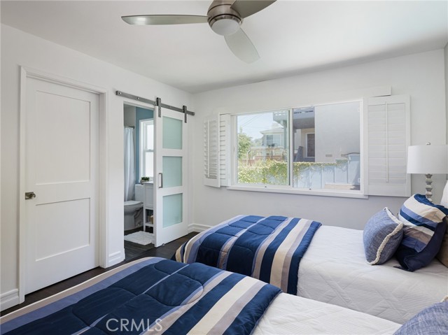 246 Via Los Miradores, Redondo Beach CA: https://media.crmls.org/medias/2bef7a58-6cc5-4545-b571-b6d20f5eecbe.jpg