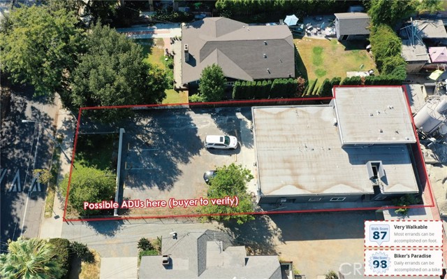 425 N Raymond Avenue, Pasadena CA: https://media.crmls.org/medias/2bf030ff-8866-48f4-84ea-083e74602a9b.jpg
