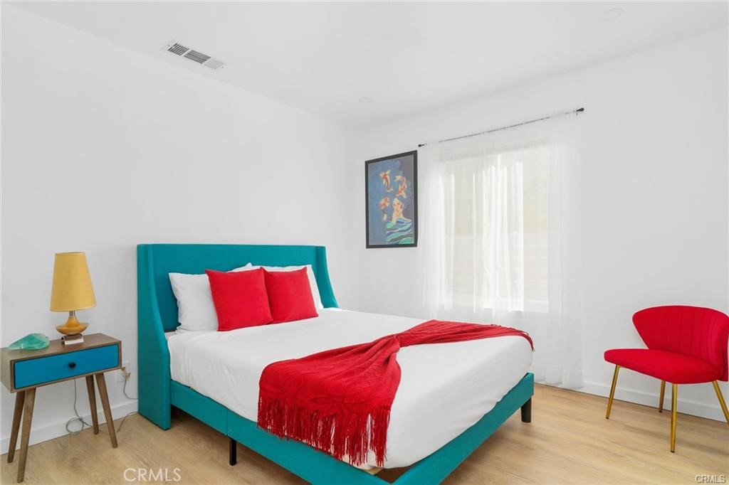 MLS #DW25262725 image #3