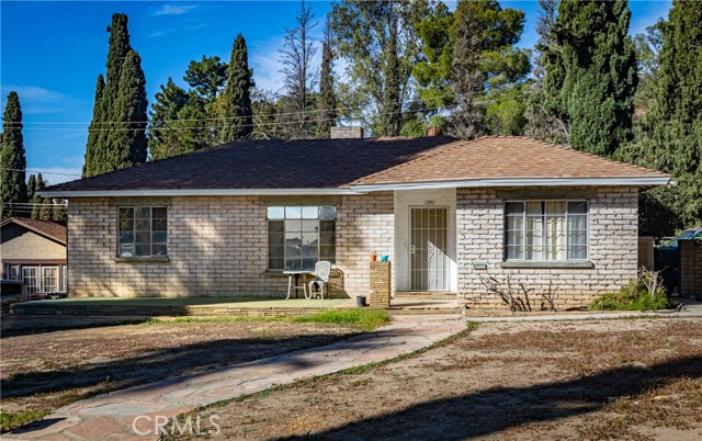 1771 N San Gorgonio, Banning CA: https://media.crmls.org/medias/2bf0c1a3-0385-41aa-9c97-c2f483217ecb.jpg