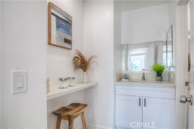 Detail Gallery Image 7 of 15 For 600 W 3rd St #A311,  Santa Ana,  CA 92701 - 2 Beds | 1 Baths