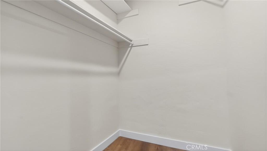 https://media.crmls.org/medias/2bf1892e-def2-4826-858c-1c6aa9035139.jpg?preset=X-Large